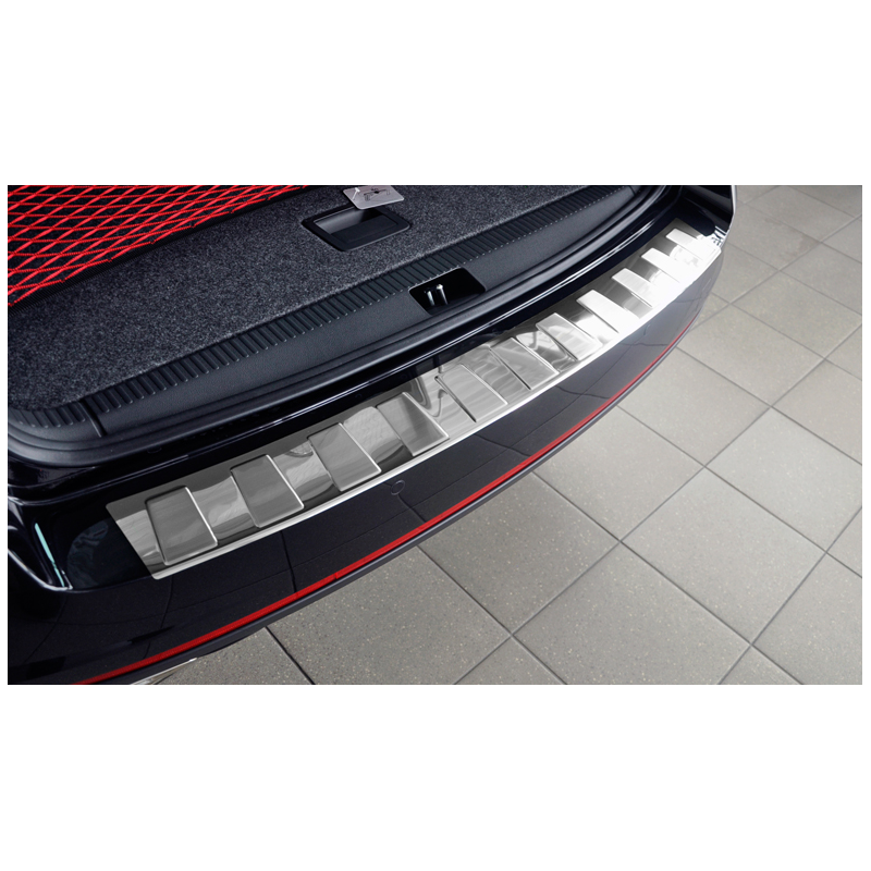 SEUIL DE COFFRE POUR PORSCHE MACAN 