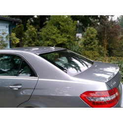 Spoiler / Becquet pour MERCEDES CLASSE E W212